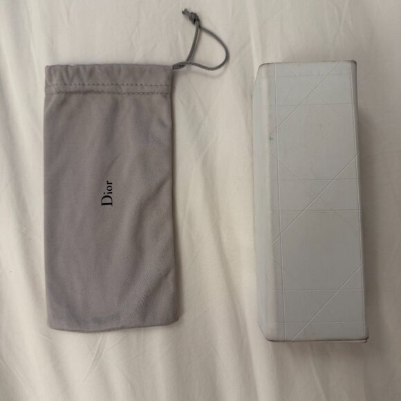 Share Christian Dior Sunglasses - Dior Technologic (blue gradient lenses) - Picture 4 of 4